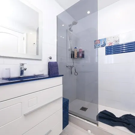 Holiday home La Vela Azul - Pool & Tennis - Free Ac & Good Wifi - By Lanzarote *