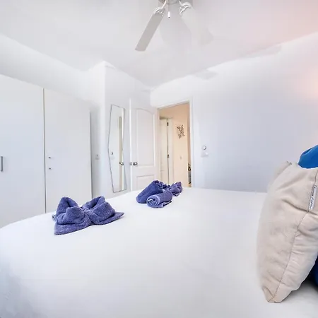 La Vela Azul - Pool & Tennis - Free Ac & Good Wifi - By Lanzarote Puerto del Carmen (Lanzarote)