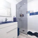 Будинок відпочинку La Vela Azul - Pool & Tennis - Free Ac & Good Wifi - By Lanzarote *